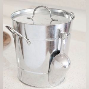Rustic 3-PieceTwine Ice Bucket- Galvanized Steel W/Lid & Scoop NEW!